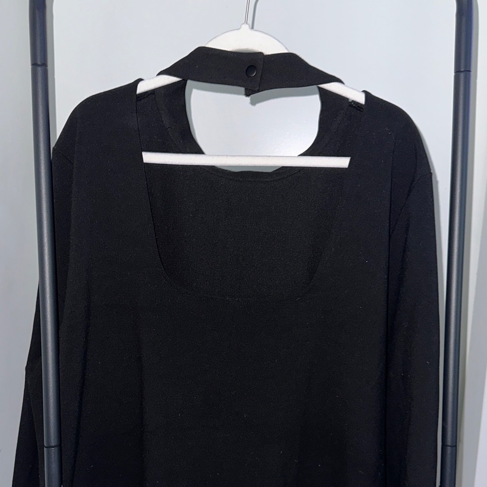 Black Dress with cut out on back size 4 Kahlana Barfield x Target